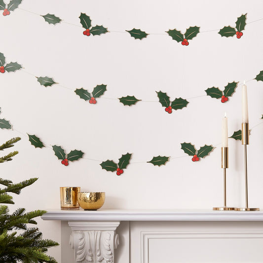 Traditional Touches Foiled Holly Garland