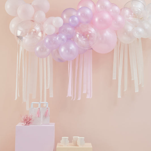 Balloon Arch Backdrop & Streamers Pastel