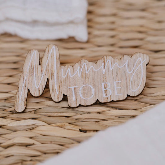 Hello Baby Mummy to be Wooden Badge